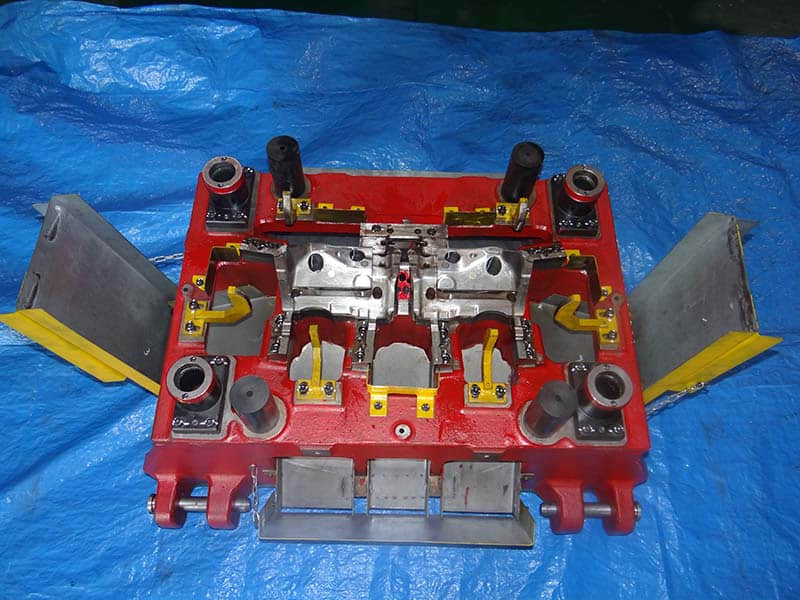 Single Punch Mold（TDM）