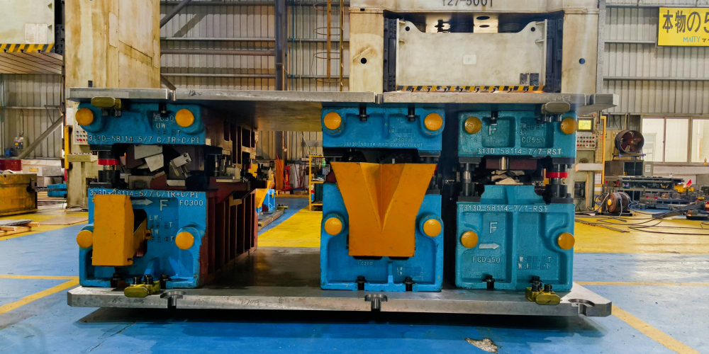 Dongri Technology Successfully Delivers 3000-Ton TRF Multi-Station Stamping Die