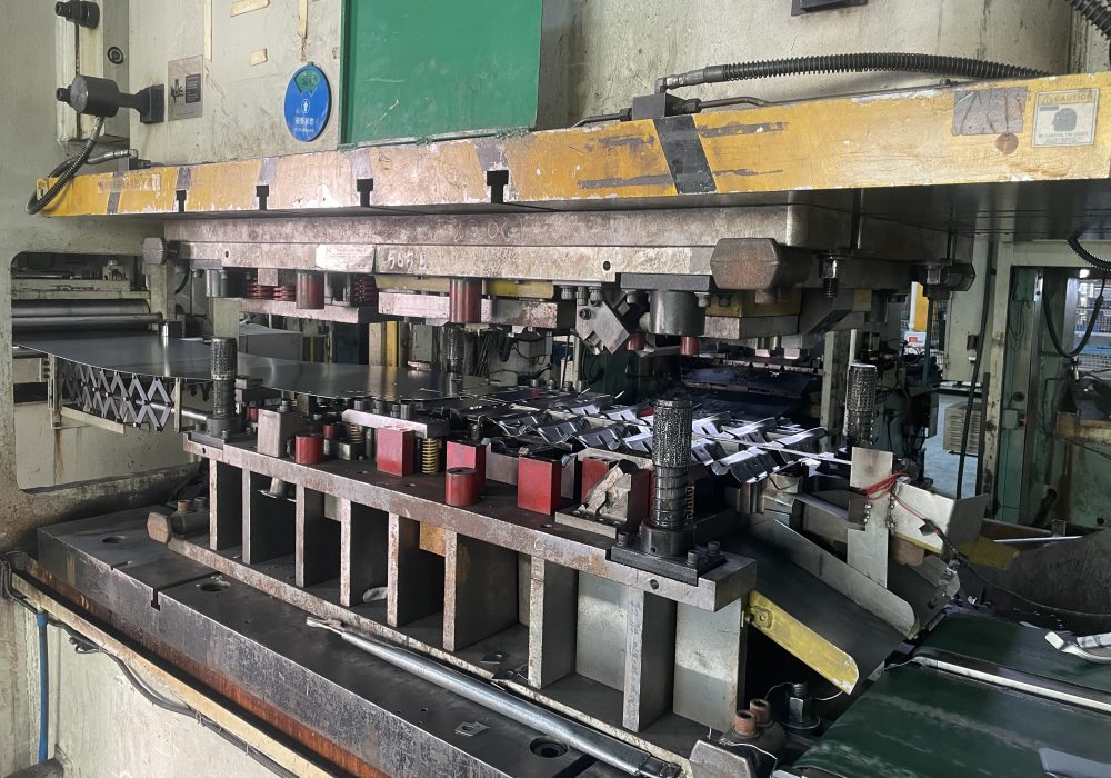 ​Optimizing Automotive Stamping Die Performance in 2025